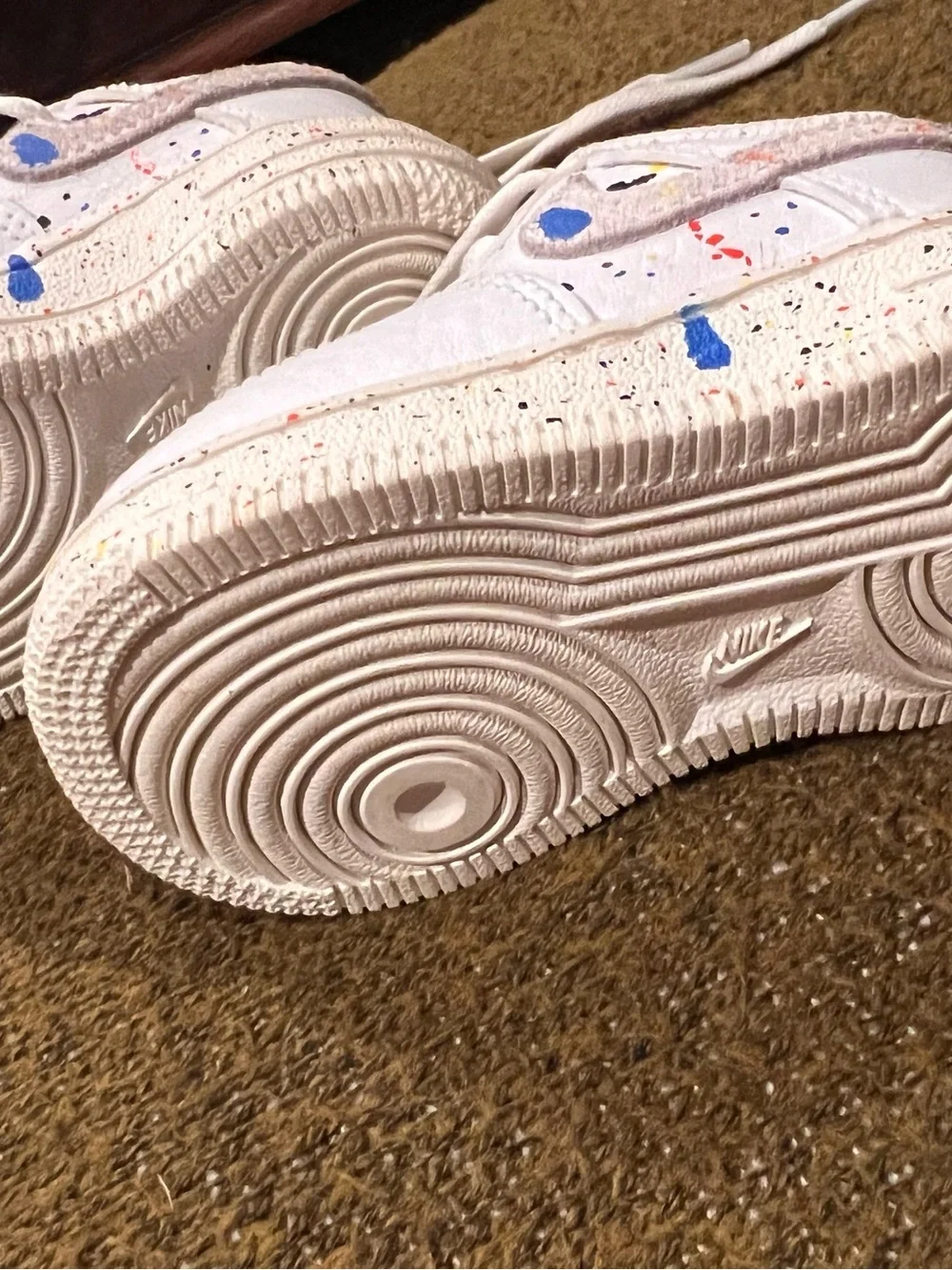 Nike Kids White Sneakers with Blue and Yellow Paint-Splatter